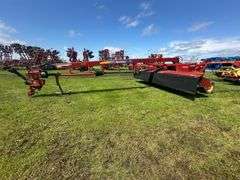 2013 New Holland Model H7460 Discbine, 1000 PTO, Right and Left Swing, 16’ Cut, 31-13.50-15 Tires, S