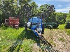 Flexcoil New Holland SF 115 Sprayer, 90’ Boom, 1,500 Gallon Tank, Wash Tank, Hand Spray Gun, Ace PTO