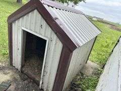 3’ x 4’ Dog House, 16” x 24” Door