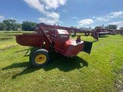 2013 New Holland Model H7460 Discbine, 1000 PTO, Right and Left Swing, 16’ Cut, 31-13.50-15 Tires, S