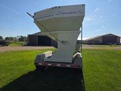 Unverferth Seed Runner 3750 Tri Axle Seed Tender, Honda 11hp Engine with Electric Start, 6” Conveyor