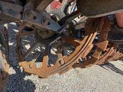 2006 Amity 12R22” 2700 Sugarbeet Lifter, Approx 400 Acres on new hard surface wheels, 1 year on rear