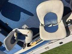 1999 Crestliner 1850 Sportfish Boat, 18.5’, Evinrude 150 Motor, Walkthru Windshield, Depth Finder, w