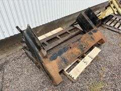 Tommy Lift, off of 2003 Chevy pickup, * works per seller