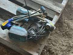Neico 20 Volt Battery Operated ½” Gun, Charger Does Not Work