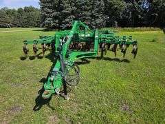 2016 John Deere 2730X 18’ Combination Ripper, 9 Shank, Remlinger 5 Bar Spike Tooth Harrow, Single Po