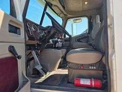 2007 International 9400 Day Cab Semi, 442,458 Miles, Cummins ISX 15 Engine, 10 Speed Transmission, 2