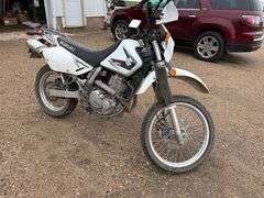 2009 Suzuki 650 Dual Sport Motorcycle, 20K Miles, Chain Drive, Rides and Drives VIN: JSISP46A2921011