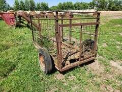 Pull Type Calf Cart, Load from Back or Side, Needs New Floor. This Item is Located in South Dakota, 