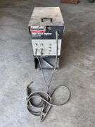Century Wire Feed Welder, Powers up and Feeds, Owner Has Never Used
