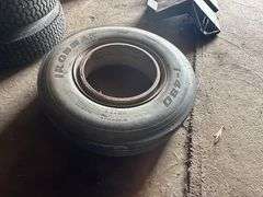 (1) 11 x 22.5 Truck Tire on Dayton Rim