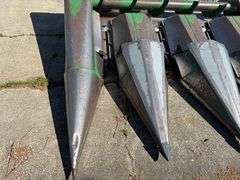 John Deere 643 Corn Head, 6 Row 30”. This Item is Located in South Dakota, Therefore South Dakota Sa