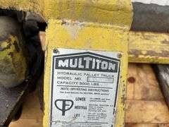 Multiton Pallet Jack, 5000#, 30” Forks, *works as should per seller