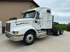 2006 International 9200i Semi with Sleeper, 665,108 Miles, Cumins ISX 15 Engine, 10 Speed Transmissi