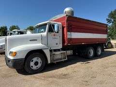 1989 Freightliner Semi, 766,000 Miles, 9 Speed Transmission, 19’ Steel Box, Roll Tarp, 855 Cummins @