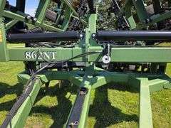 Wishek 862NT Tandem Disk, 30’, Rotary Scrapers, Approx 29” Front Blades, Approx 29” Rear Blades, 385