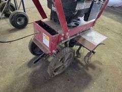 Earthquake 3365PS Front Line Roto Tiller with Briggs and Stratton 6.75hp Engine, Has Not Been Used i