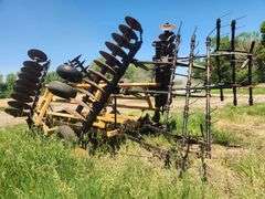 Amco F-15B Rockflex HD Disk, 26.5’ Wide, *Needs Repair, One Wing Cylinder is Missing, One Wing Wheel