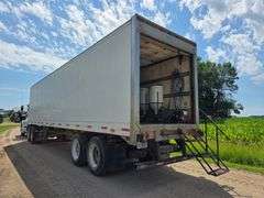 2001 Utility 38’ Enclosed Water Trailer, (4) 1500 Gallon Tanks, (2) 30 Gallon Inductors, Honda GX160