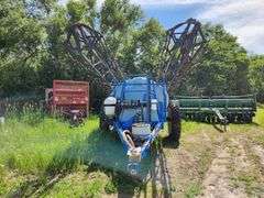 Flexcoil New Holland SF 115 Sprayer, 90’ Boom, 1,500 Gallon Tank, Wash Tank, Hand Spray Gun, Ace PTO