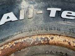 Used LT265/75R16 Tire on 6 Bolt Rim, (Tire is Bad)