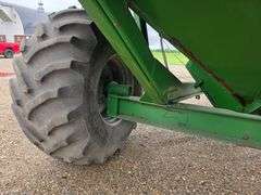 Brent by Unverferth 774 Grain Cart, Front Corner 17” Auger, Large 1000 PTO, 30.5L-32 Tires, Rear Lig