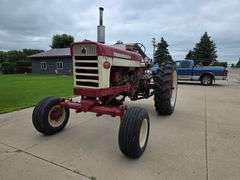 Farmall 460 Wide Front Gas Tractor, 15.5-38 Rears, 2pt Fast Hitch, 11L-15 Fronts, 540 PTO, Mid Hydra