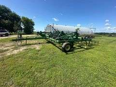 John Deere 680 Chisel Plow, 25’ Wide, Fold up Wings, Walking Tandems, 3 Bar Harrow, SN: 002635