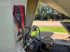 Unverferth Seed Runner 3750 Tri Axle Seed Tender, Honda 11hp Engine with Electric Start, 6” Conveyor