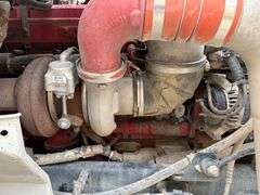 2006 International 9200i Semi with Sleeper, 665,108 Miles, Cumins ISX 15 Engine, 10 Speed Transmissi