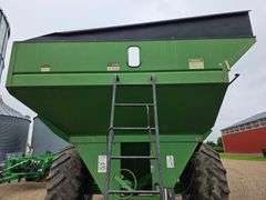 Brent by Unverferth 774 Grain Cart, Front Corner 17” Auger, Large 1000 PTO, 30.5L-32 Tires, Rear Lig