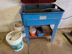 Astro Power Model APW-1 Parts Washer, Comes with (2) 5 Gallon Jugs of Parts Cleaner and 1 Gallon of 