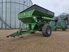 Brent by Unverferth 774 Grain Cart, Front Corner 17” Auger, Large 1000 PTO, 30.5L-32 Tires, Rear Lig