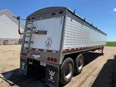 2018 Wilson Commander Hopper Bottom Trailer, Air Ride, 60” Sides x 41’ Long, 11R22.5 Tires on Alumin