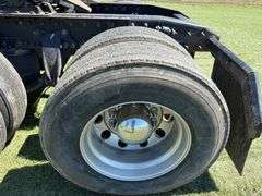 2015 Freightliner 125 Cascadia Semi Tractor, DD13 Detroit Engine @ 450hp, 219,415 Miles, Deleted, 10