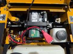 Hustler Raptor SDX 60” Zero Turn Lawn Mower, 197 Hours (hours will go up slightly), Front Suspension