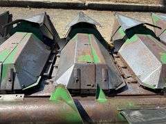 John Deere 643 Corn Head, 6 Row 30”. This Item is Located in South Dakota, Therefore South Dakota Sa