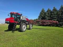 2011 Case Patriot 4420 Self Propelled Sprayer, 3,066 Hours, 120’ Booms, 1,200 Gallon Stainless Steel