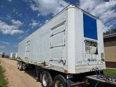 2001 Utility 38’ Enclosed Water Trailer, (4) 1500 Gallon Tanks, (2) 30 Gallon Inductors, Honda GX160