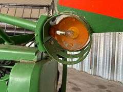 2001 John Deere 925F 25’ Flexhead with Unverferth Head Trailer, Full Finger Reel, SN: H00925F691586.