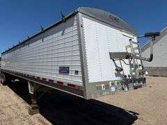 2018 Wilson Commander Hopper Bottom Trailer, Air Ride, 60” Sides x 41’ Long, 11R22.5 Tires on Alumin