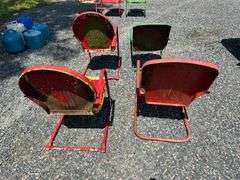 4 Steel Lawn Chairs, Buying All for One Money
