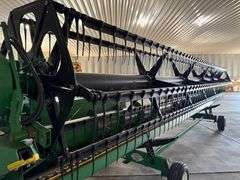 2001 John Deere 925F 25’ Flexhead with Unverferth Head Trailer, Full Finger Reel, SN: H00925F691586.