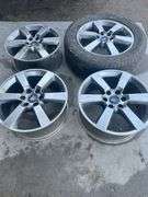 (4) 20” Ford 6 Bolt Wheels off 2012 Ford F-150, Has (1) 275/55R20 Hankook Tire