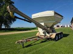 Unverferth Seed Runner 3750 Tri Axle Seed Tender, Honda 11hp Engine with Electric Start, 6” Conveyor