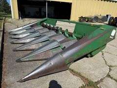 John Deere 643 Corn Head, 6 Row 30”. This Item is Located in South Dakota, Therefore South Dakota Sa
