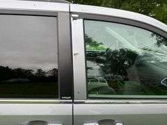 2014 Chrysler Town and Country Van, 140K Miles, Leather, DVD Player, 3.6L, 17” wheels, VIN:2C4RC1BG4