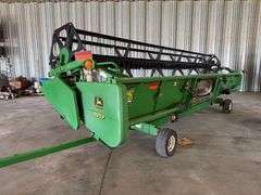 2001 John Deere 925F 25’ Flexhead with Unverferth Head Trailer, Full Finger Reel, SN: H00925F691586.