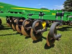2016 John Deere 2730X 18’ Combination Ripper, 9 Shank, Remlinger 5 Bar Spike Tooth Harrow, Single Po