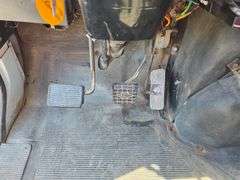 1999 International 4900 Truck with 2,350 Gallon Tank, 197,509 Miles, DT466E Engine, 6 Speed Plus Man